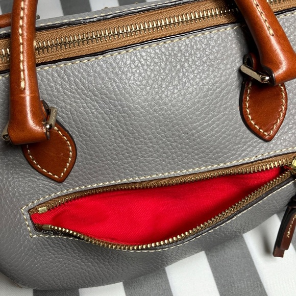 Authentic  Dooney & Bourke elephant gray pebbled leather barrel (Trudy) satchel - Picture 9 of 15